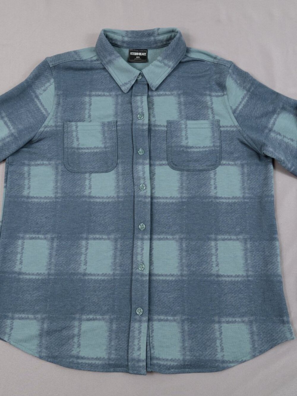 32 Degrees Heat Women’s M Blue Plaid Soft Knit Button Down Shirt Long Sleeve